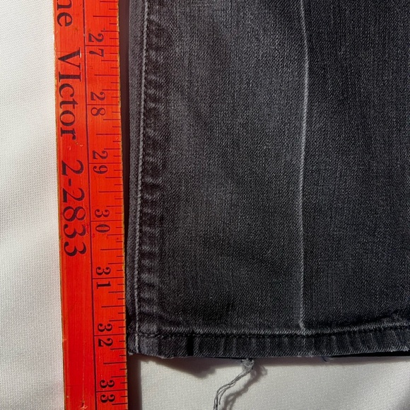 7 For All Mankind, Straight Leg size 27 - Picture 8 of 8